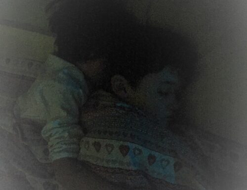 Sonno e bambino: i cibi che aiutano a dormire meglio